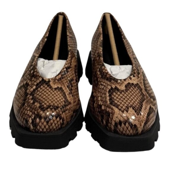 Katy Perry Women's The Daarling Slip On True Taupe Size 6M(36) NWB - Picture 2 of 7